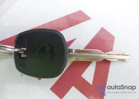 2010 Toyota Rav4 z USA, uszkodzony, nr VIN JTMBF4DV3AD024565